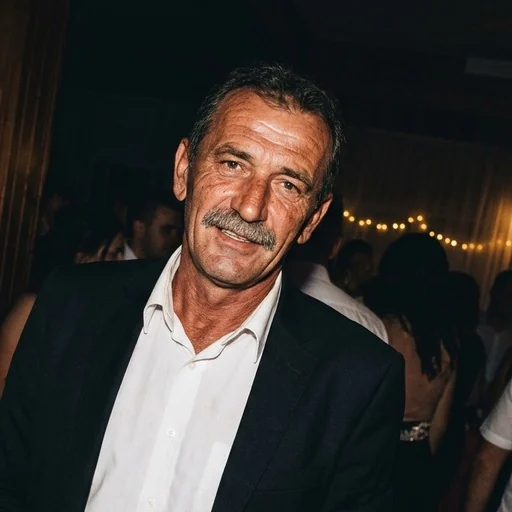 Goran P.